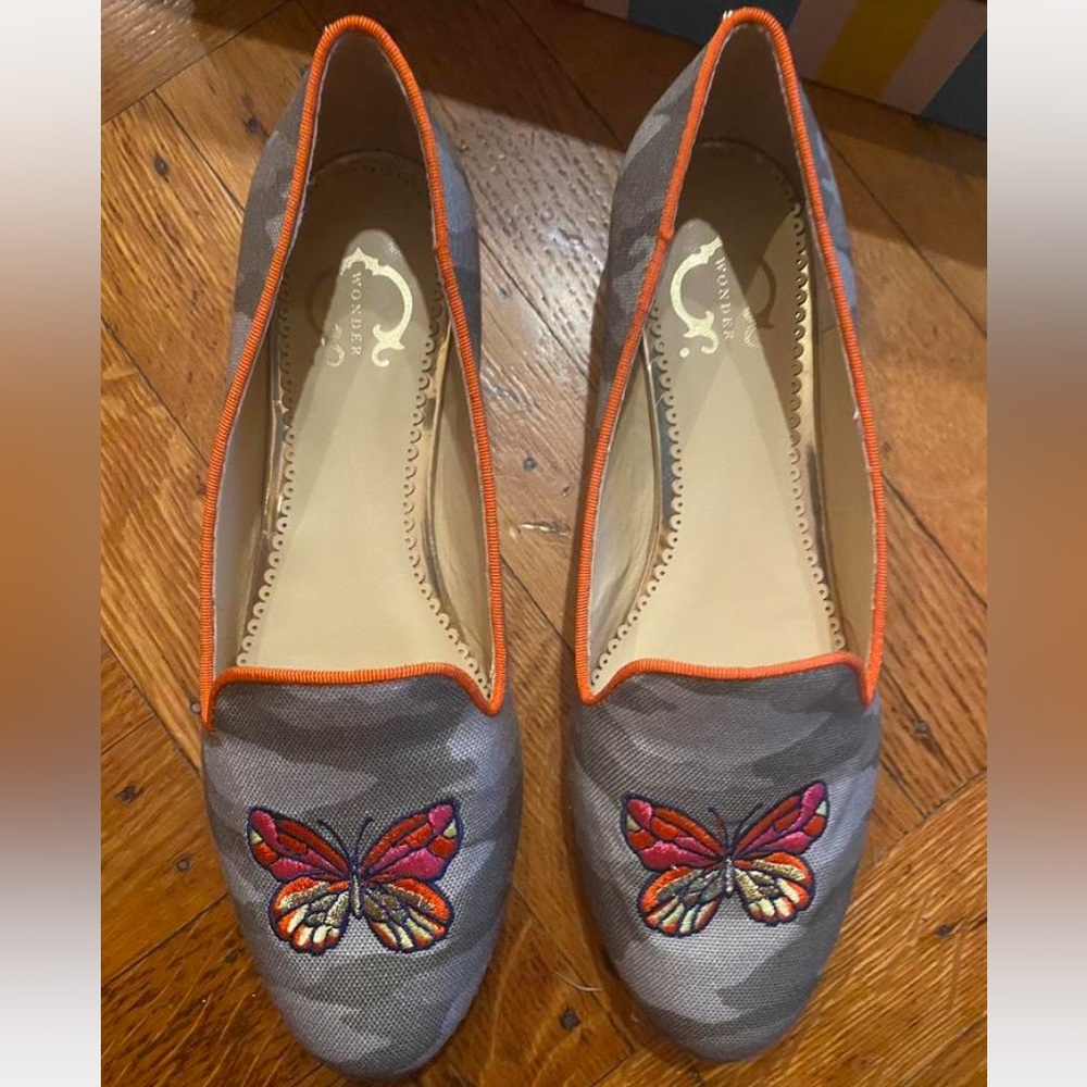 Camo butterfly ballet flats